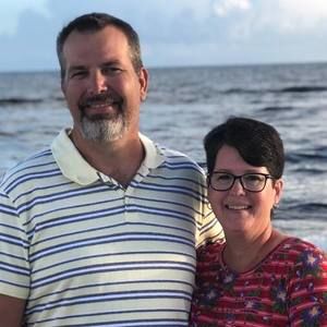 Meet your Posher, Lorie